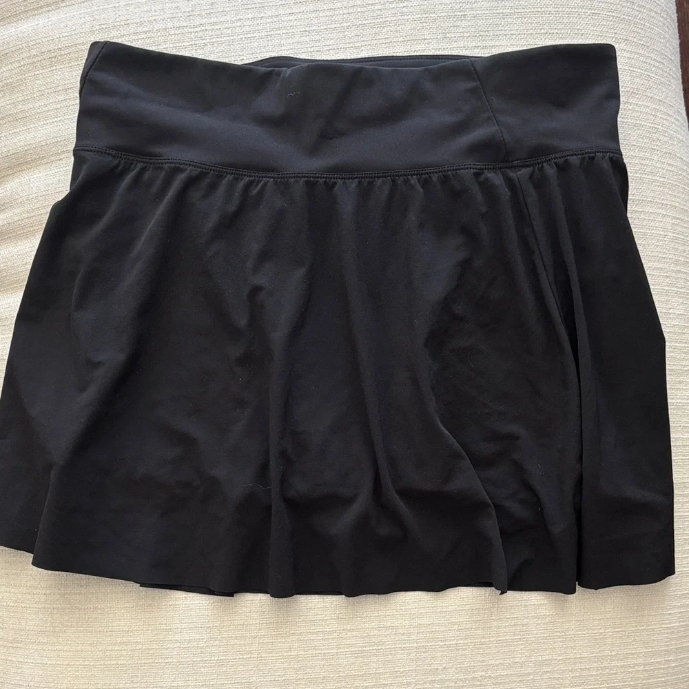 Aritzia Tna Black Workout Skort